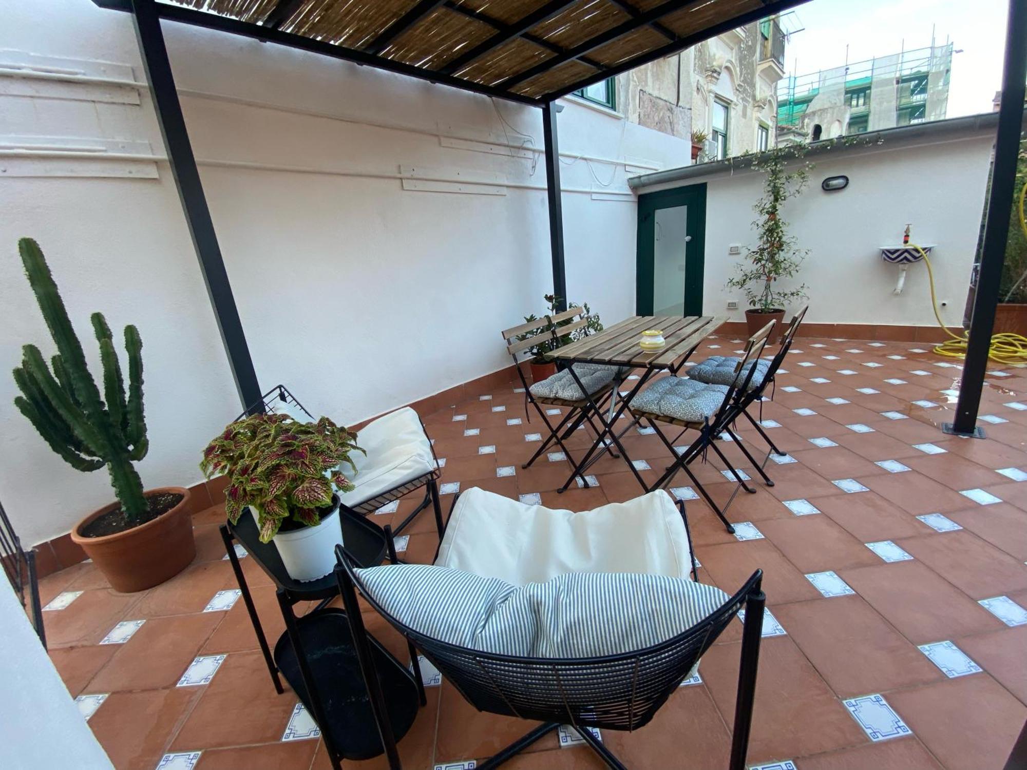 Bed and Breakfast La Casa Di Temalo Salerno Exterior foto