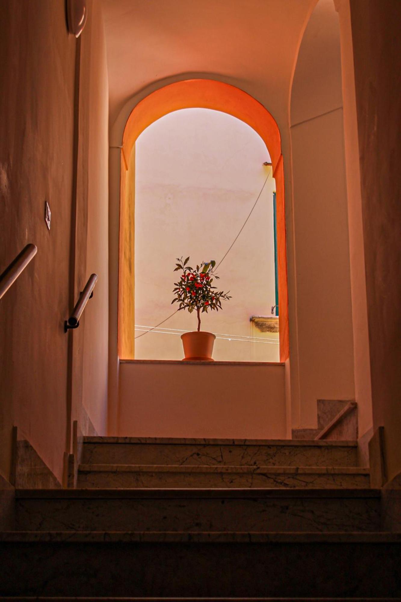 Bed and Breakfast La Casa Di Temalo Salerno Exterior foto