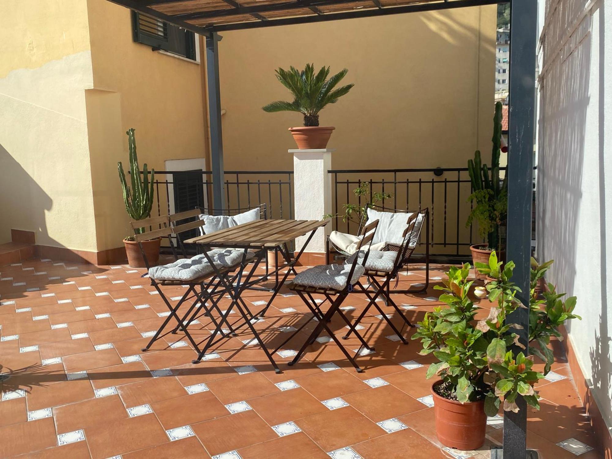 Bed and Breakfast La Casa Di Temalo Salerno Exterior foto